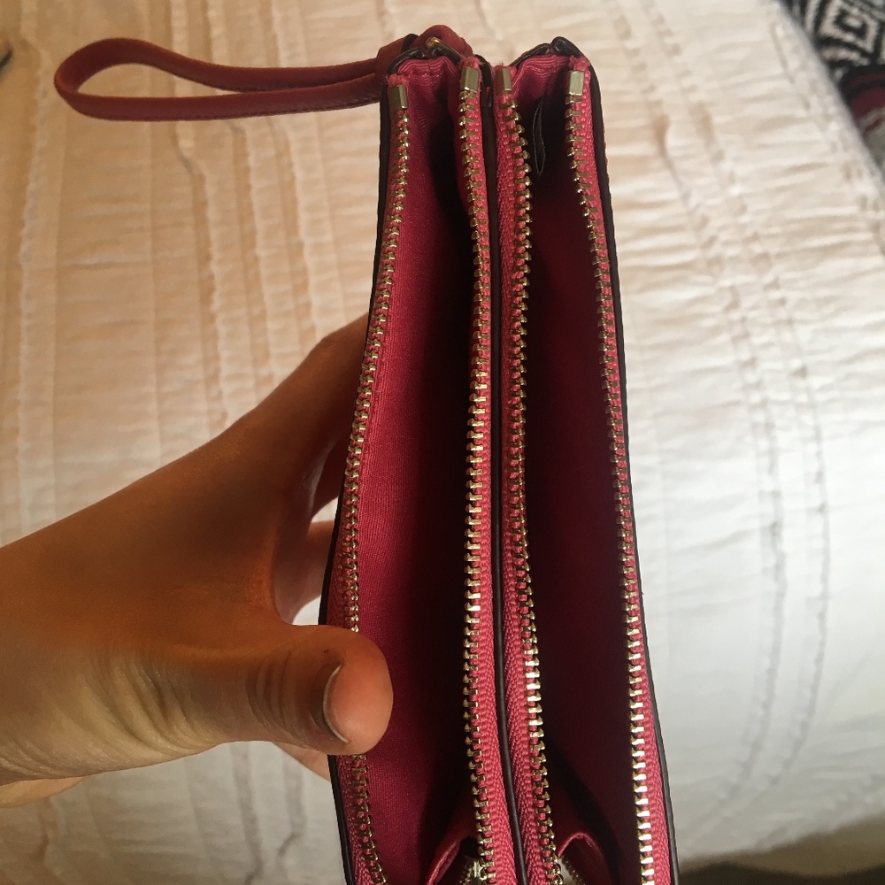 Coach Pink Wallet - Picture 3 of 4